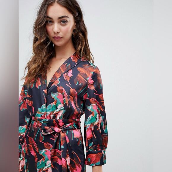 NWT ASOS Lost Ink wide leg jumpsuit with tie waist in abstract floral print XXS - Picture 2 of 16